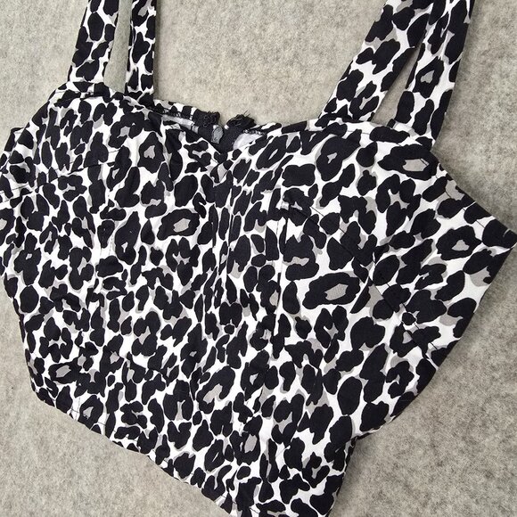 Black & White Leopard Print Womens Crop Top Medium Cotton Blend Zipper Back - Picture 3 of 8